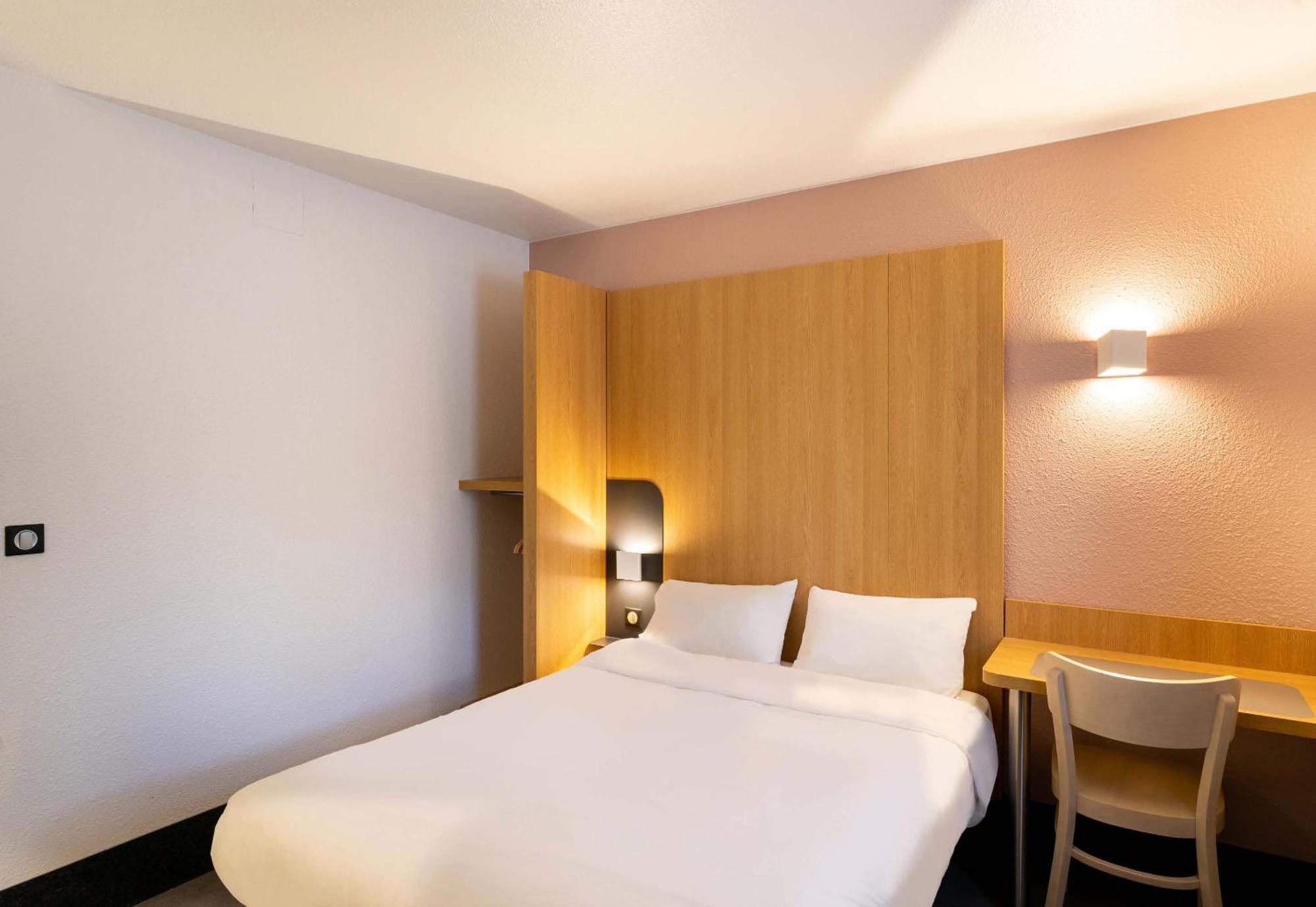 B&B Hotel Lorient لانستير المظهر الخارجي الصورة