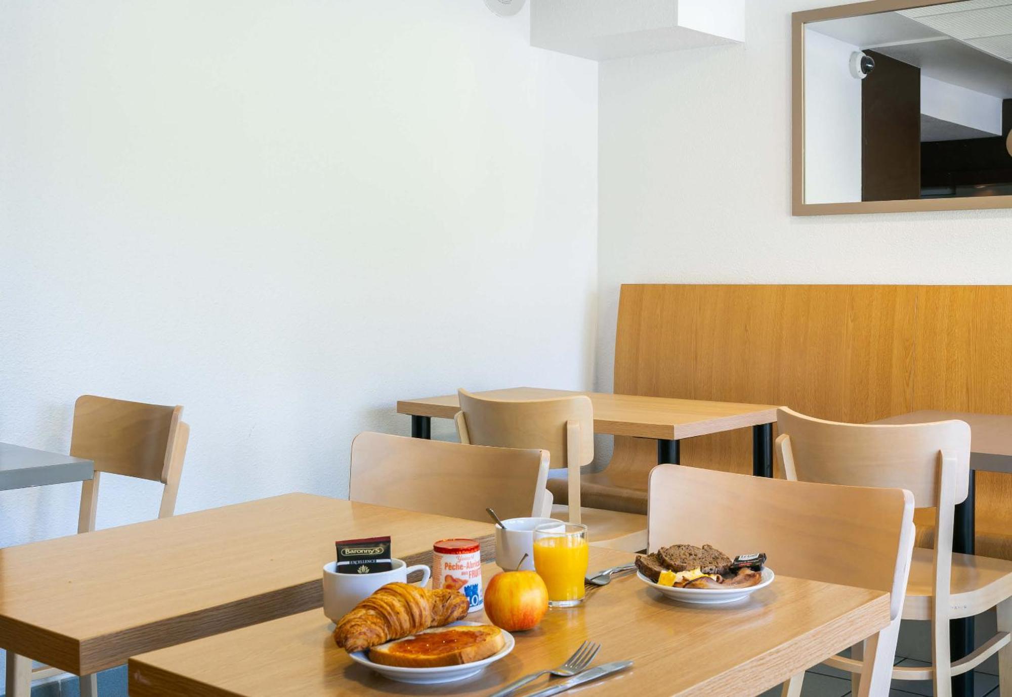 B&B Hotel Lorient لانستير المظهر الخارجي الصورة